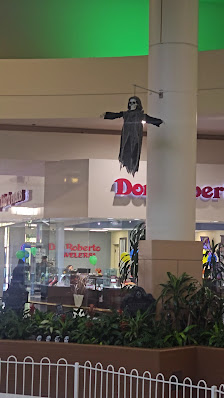 Capitola Mall photo 4