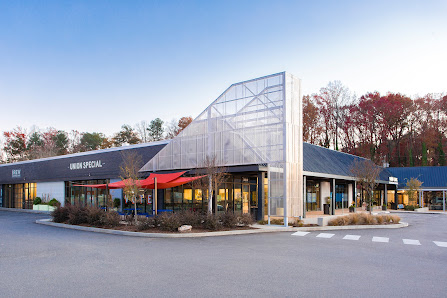Gateway Plaza photo 1