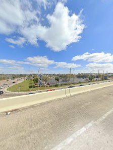 Drew 19 Shopping Center. photo 4