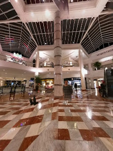 Stonestown Galleria photo 8