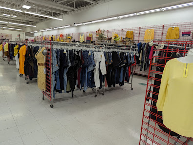 Newmarket Plaza photo 2
