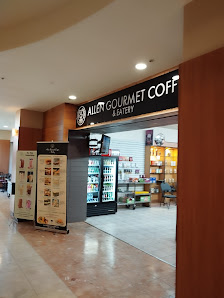 Peterborough Square photo 1