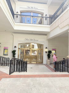 The Esplanade Palm Beach photo 1