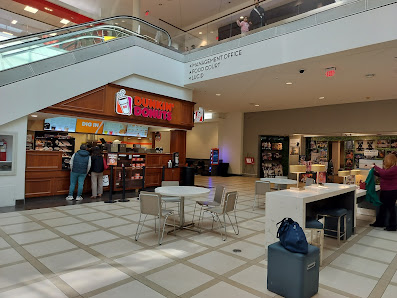 Cloverleaf Mall photo 2