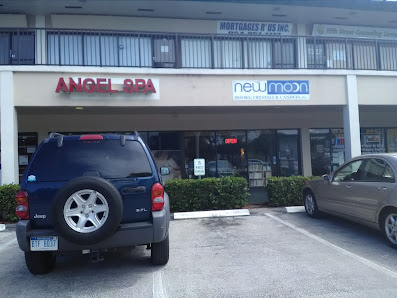 Pompano Plaza photo 1