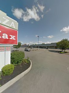 Pine Plaza photo 6