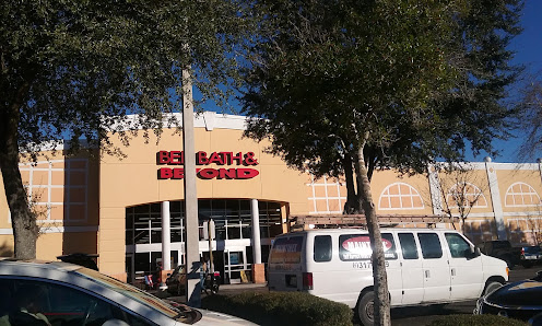 Oaks Square photo 1