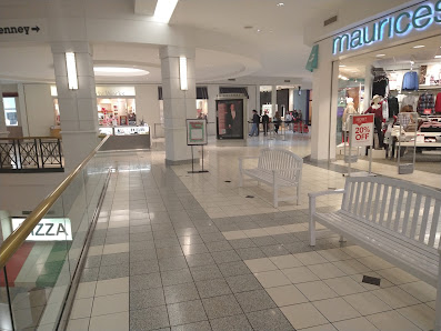 Georgetown Square photo 4