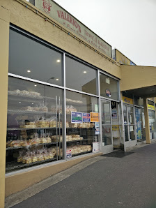 Sunvalley Shopping Center photo 2