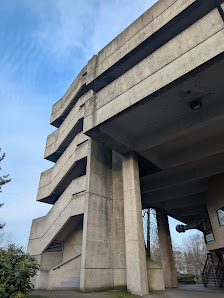 Pringle Park Plaza photo 1
