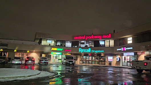 Central Parkway Mall photo 3