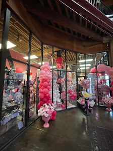 Waterfront Warehouse photo 1