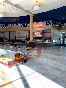 Richmond Town Square photo 1