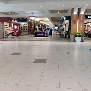 Bayshore Shopping Centre photo 1