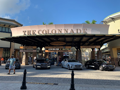 The Colonnade Outlets photo 5