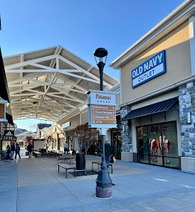 Norfolk Premium Outlets photo 1