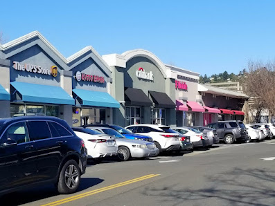El Cerrito Plaza photo 1