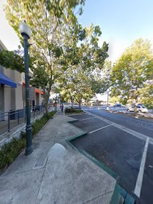 El Cerrito Plaza photo 4