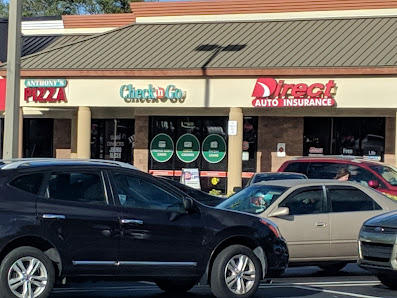 Shoppes of Victoria Square photo 5