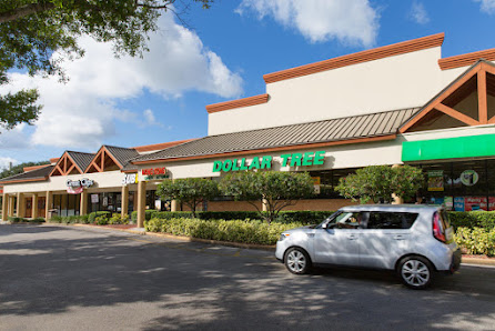 Shoppes of Victoria Square photo 6