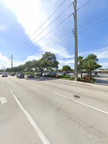 Shoppes of Victoria Square photo 7