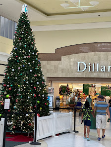 Edison Mall photo 1