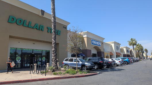 Towne Center East photo 1