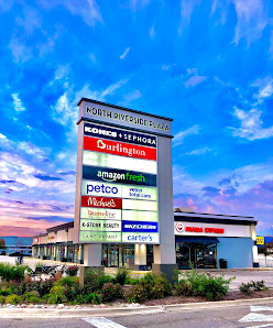 Riverside - Woodman Plaza photo 1