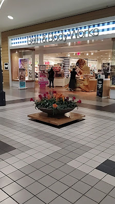 Parkway Plaza Kids Zone photo 4