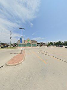 Bayview Village Shopping Centre photo 5