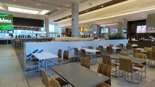 Richmond Centre photo 4