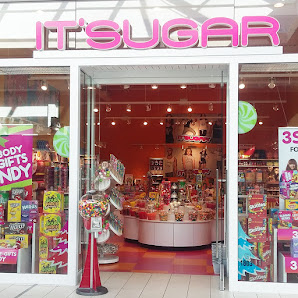Fashion Outlets of Niagara Falls USA photo 5