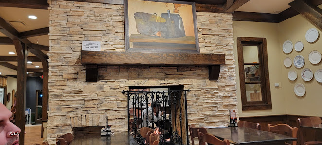 Town & Country Center photo 4