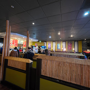 Evergreen Plaza photo 4