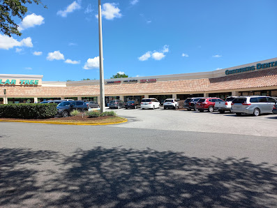 Kissimmee Square photo 1