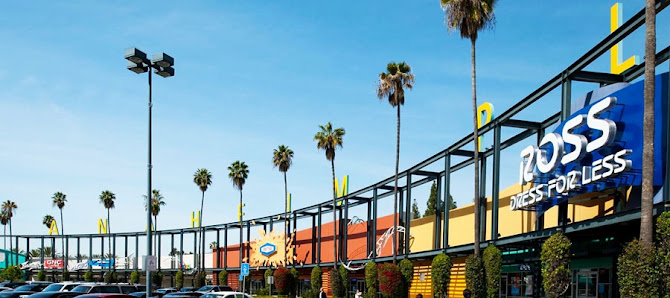 Anaheim Plaza photo 5