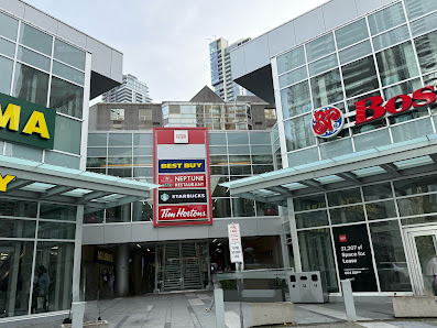 Station Square Metrotown photo 1