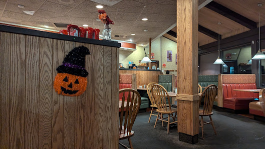 Pinebrook Plaza photo 4