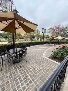 The Lakes at Thousand Oaks photo 2