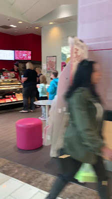 Westfield Galleria at Roseville photo 3
