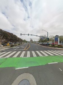 Powell Street Plaza photo 4