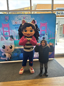 Tanger Outlets Ottawa photo 2