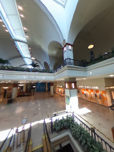 Galleria of Mt. Lebanon photo 6
