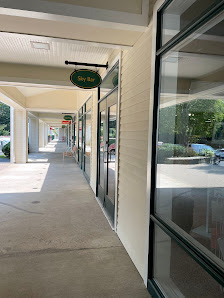 Colonial Shopping Center photo 1