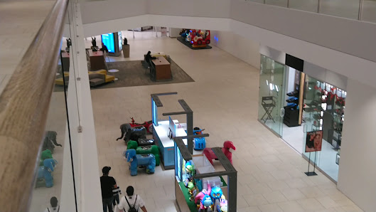 Burbank Town Center photo 3
