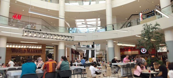 Burbank Town Center photo 5
