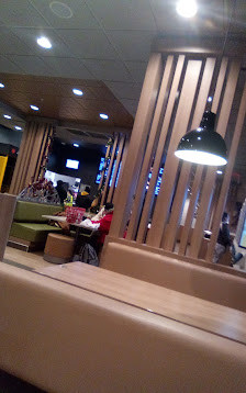 Plaza 222 photo 3