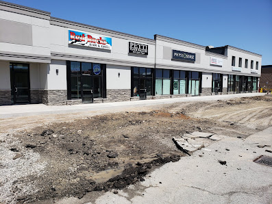 Niagara Plaza photo 1