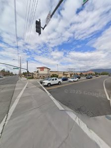Redlands Village photo 5