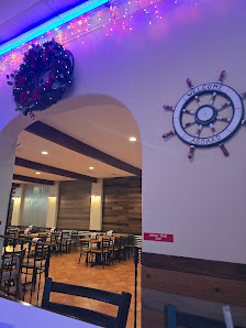 North Oaks Plaza photo 3